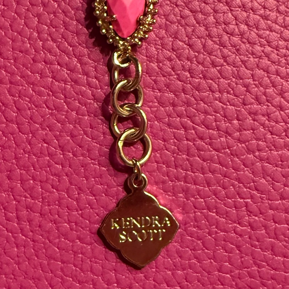 Kendra Scott Jana Magenta Bracelet GUC - Picture 5 of 14